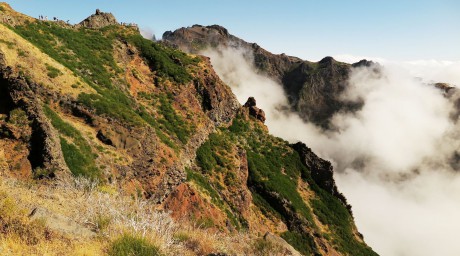 Madeira_2015_07_28 (14)_Pico do Arieiro_1818 m.n.m._cestou k vyhlídce Ninho da Manta