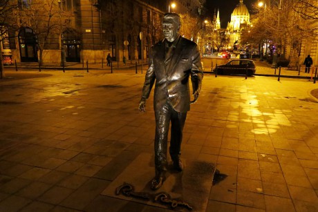 Budapešť - památník - Ronald Reagan