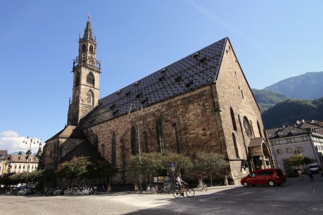 Bolzano_Katedrála Nanebevzetí Panny Marie (1)