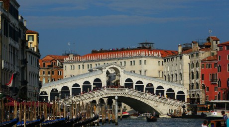 Benátky_Canal Grande_Ponte di Rialto (4)