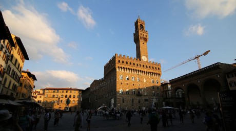 Palazzo Vecchio na Piazza della Signoria (1)