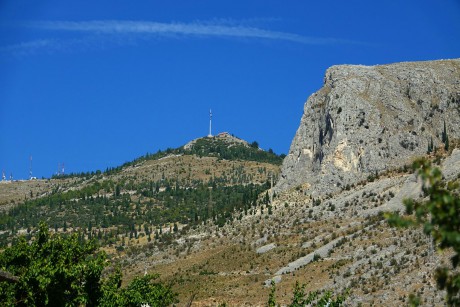 Mostar_kopce východně nad městem (3)