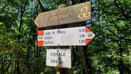 Cesta z Villa Canale k Lago di Teno (013)